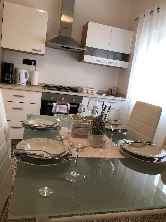 Apartmani Dokic Bale Zewnętrze zdjęcie